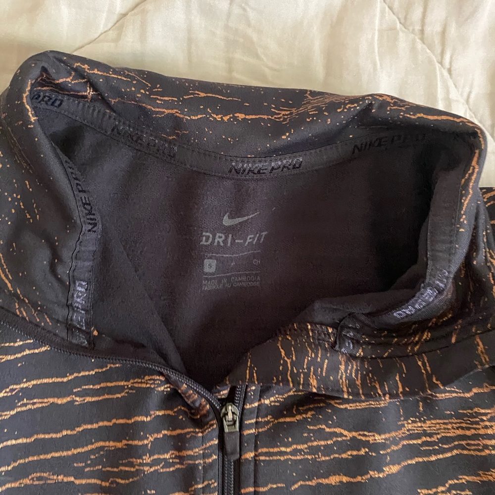 2FOR50 Nike Jacket - Picture 4 of 4